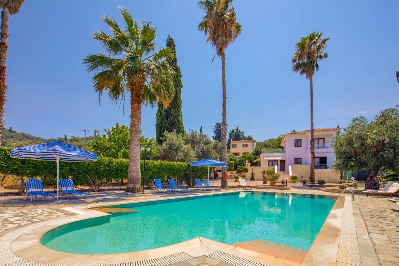 Villa Lianolia Peritheia Ngoại thất bức ảnh