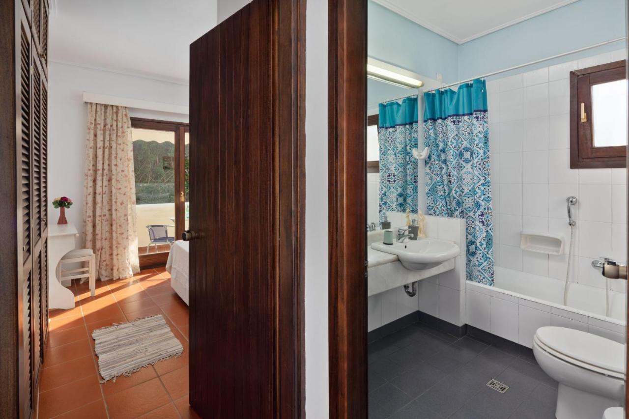 Villa Lianolia Peritheia Ngoại thất bức ảnh